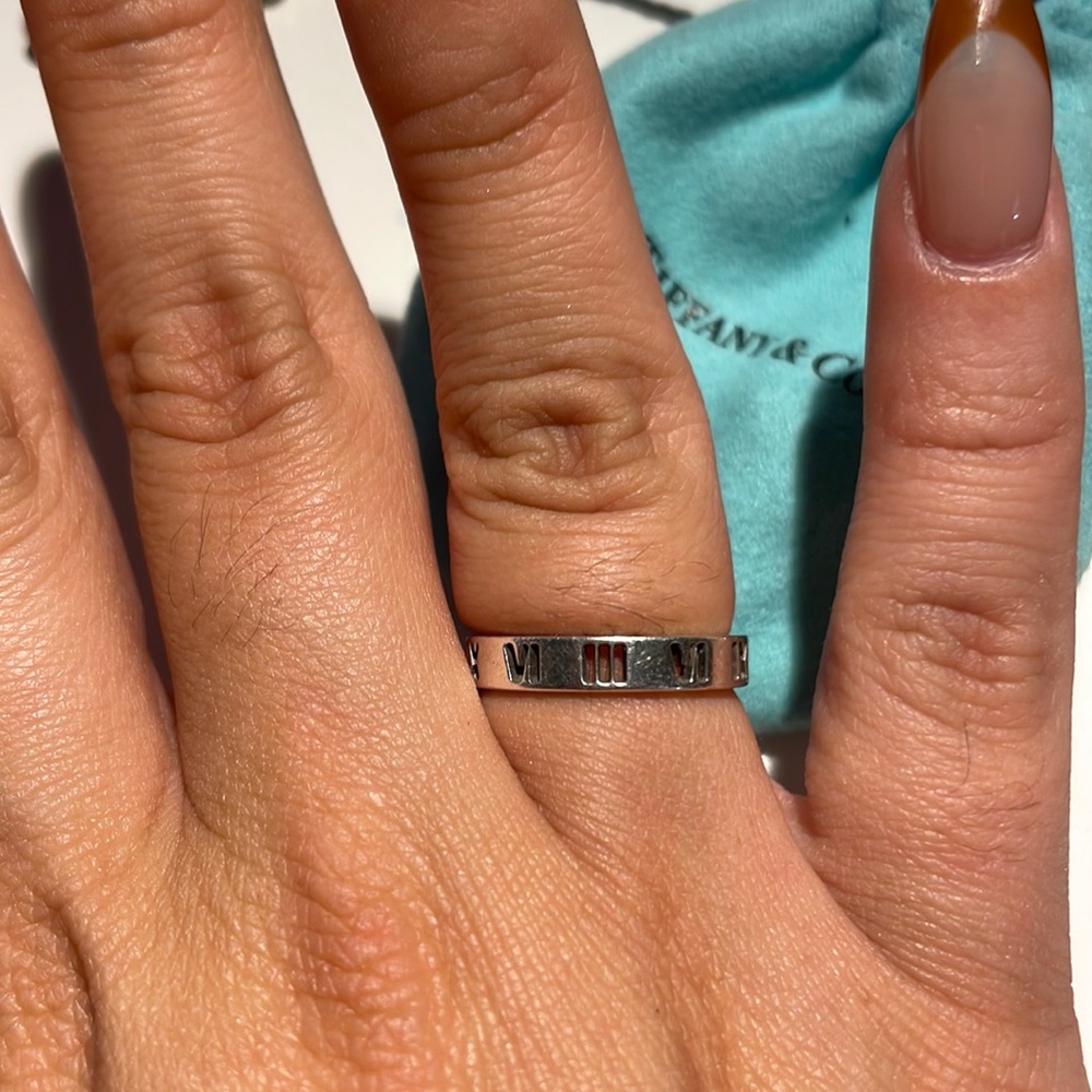 Tiffany Atlas Roman Numeral Ring